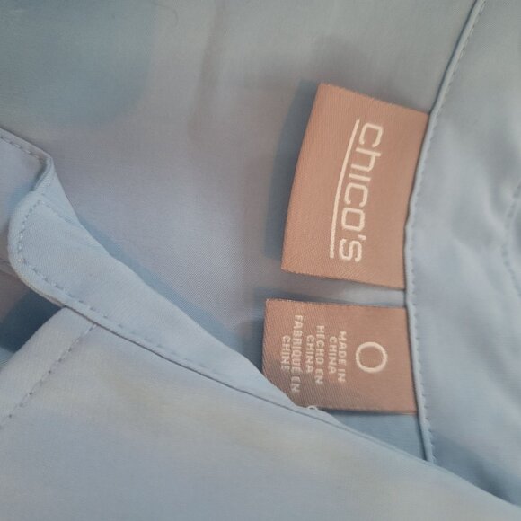 Chicos Light Blue Button-Down Long Sleeve Blouse Size 0 Small Womens - Picture 3 of 7